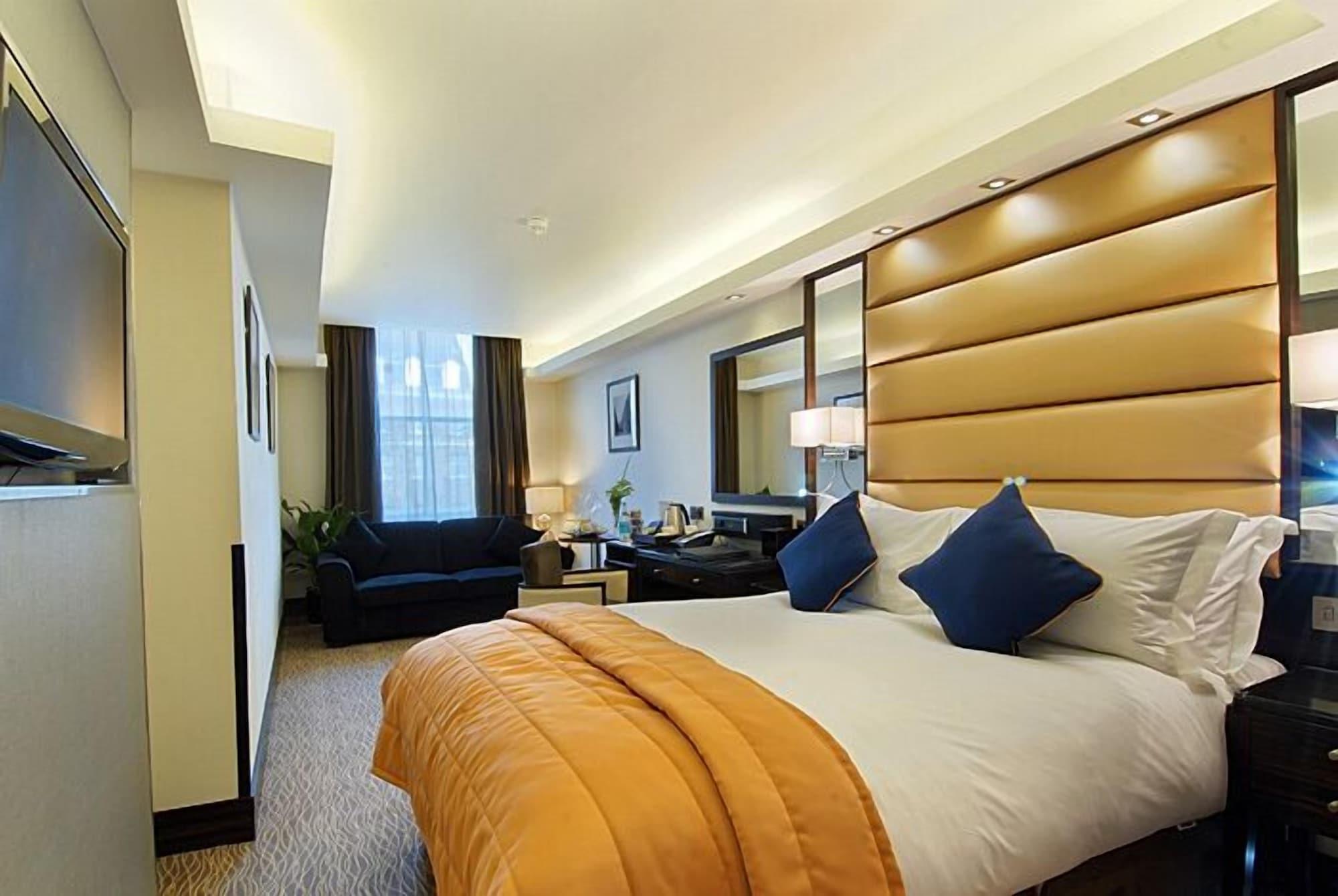 Park Grand Mayfair London Exterior foto A suite at the hotel