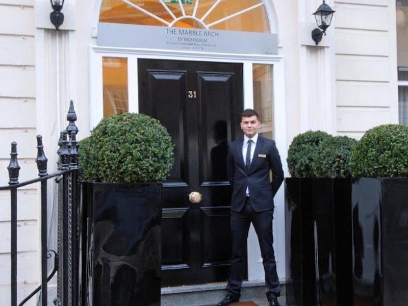 Park Grand Mayfair London Exterior foto The entrance to The Wallace Collection